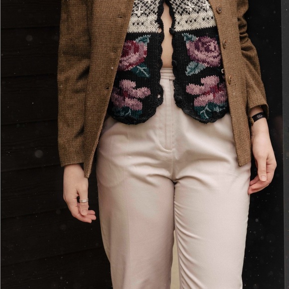 Meet your Posher, Foraged! - Picture 1 of 1